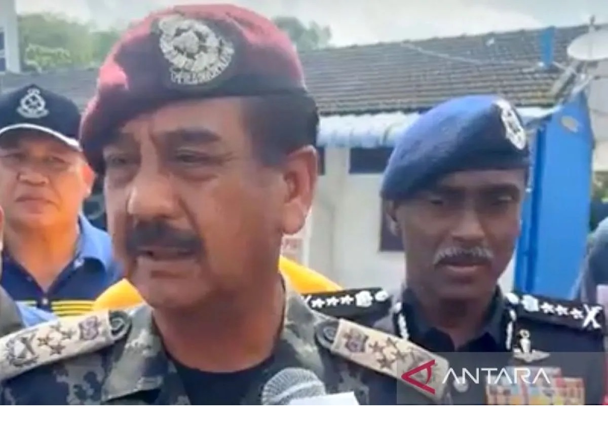 Tangkapan layar - Ketua Polisi Negara (KPN) IG Tan Sri Razarudin Husain berbicara kepada pers di Johor, yang disiarkan secara daring di Facebook pada Jumat (17/5/2024). ANTARA/Virna P Setyorini/pri.