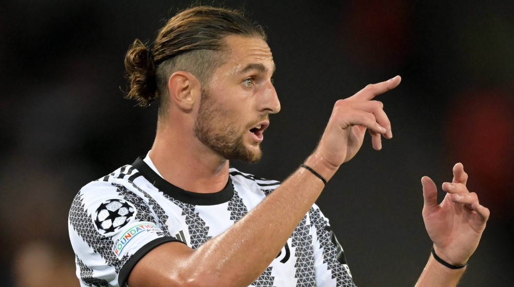 Adrien Rabiot kecewa dengan pemecatan Allegri.