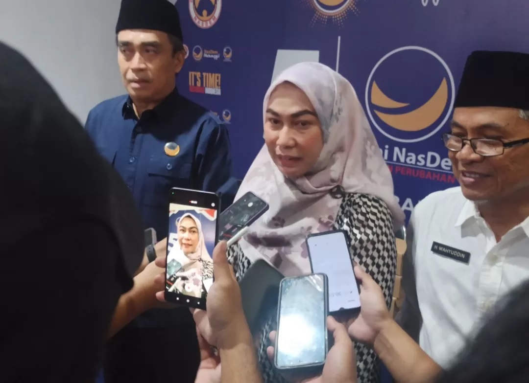 SERIUS: Erna Lisa Halaby menunjukkan keseriusannya dalam berkontestasi di Pemilihan Wali Kota (Pilwali) Banjarbaru 2024.