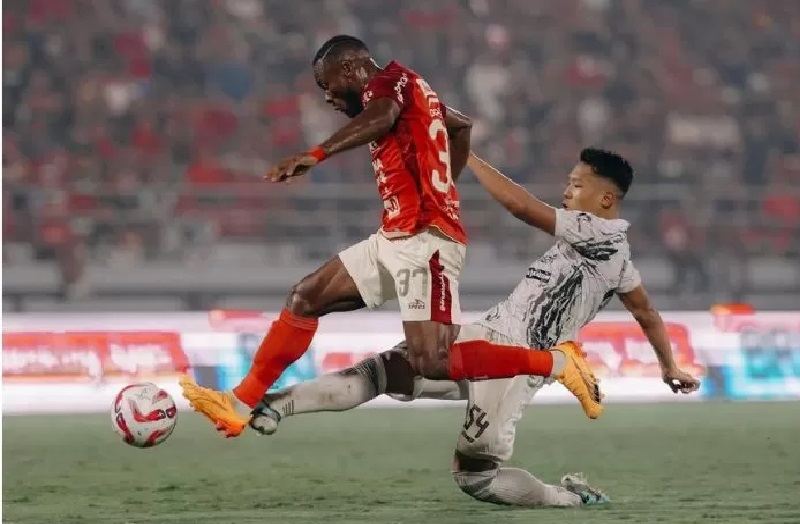 TANPA GOL: Leg pertama perebutan tempat ketiga harus berakhir tanpa gol dan jadi kerugian tersendiri bagi Bali United. (Bali United)