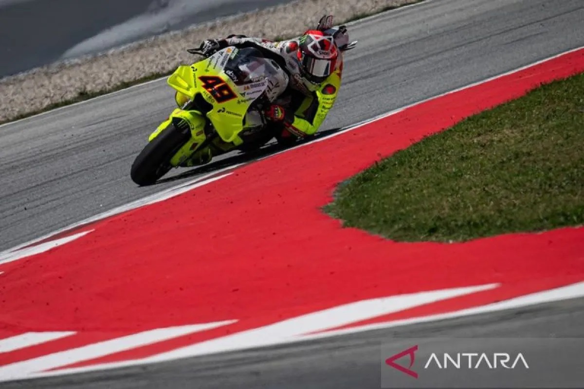 Pembalap Pertamina Enduro VR46 Fabio Di Giannantonio saat melakoni balapan utama Grand Prix Catalunya di Barcelona, Spanyol, Minggu (26/5/2024). ANTARA/HO-VR46/am.