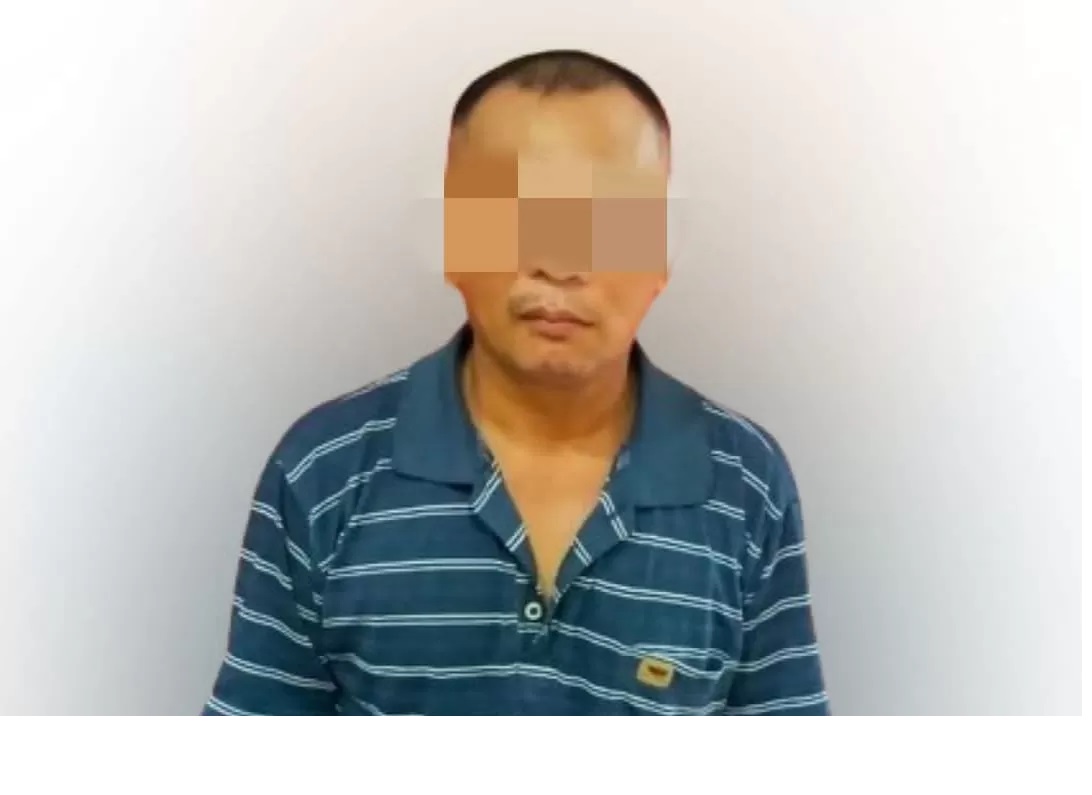 TERSANGKA: Yns,&nbsp;tersangka dugaan kasus pembalakan hutan di Dusun Sungai Uluk Palin. (IST)