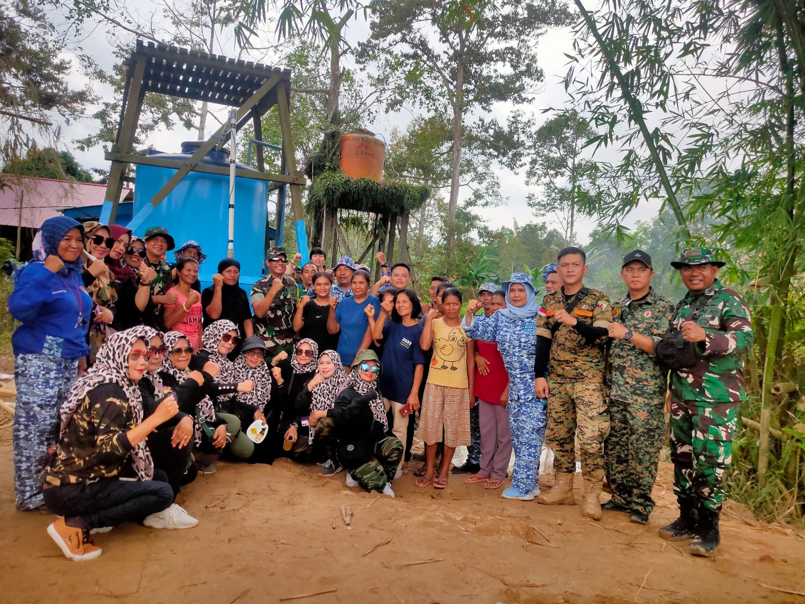 Program TMMD ke-120 dikerjakan TNI bersama warga secara gotong royong.