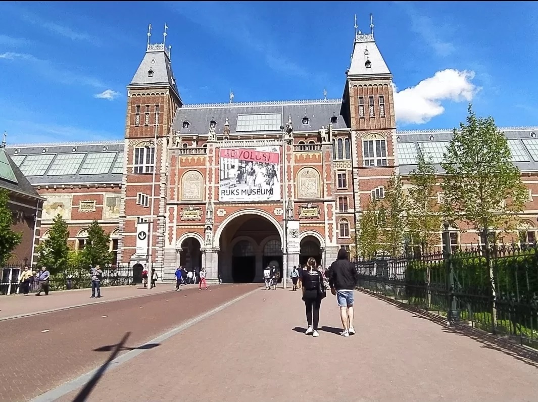 Ilustrasi Rijkmuseum, salah satu landmark di kota Amsterdam, Belanda (Dinarsa Kurniawan/JawaPos.com)