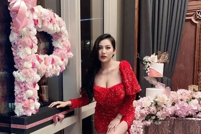 Tampil Seronok Sampai Kelihatan CD, Pamela Safitri Disebut Putus Urat Malu