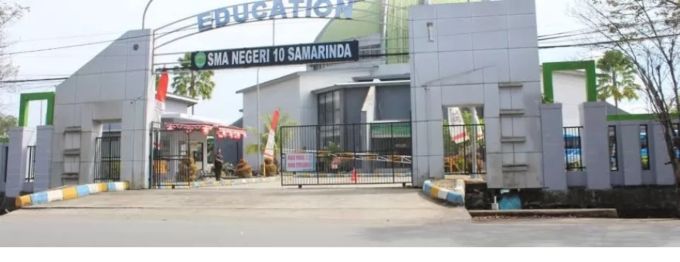 DIINVESTIGASI. Suasana di SMAN 10 Samarinda. Ombudsman RI melakukan investigasi terkait program asrama dan PPDB di sekolah tersebut.