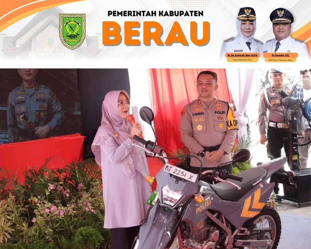 SIMBOLIS: Bupati Berau Sri Juniarsih Mas menyerahkan bantuan 13 unit raimas, bersamaan dengan peresmian Mapolres Berau.
