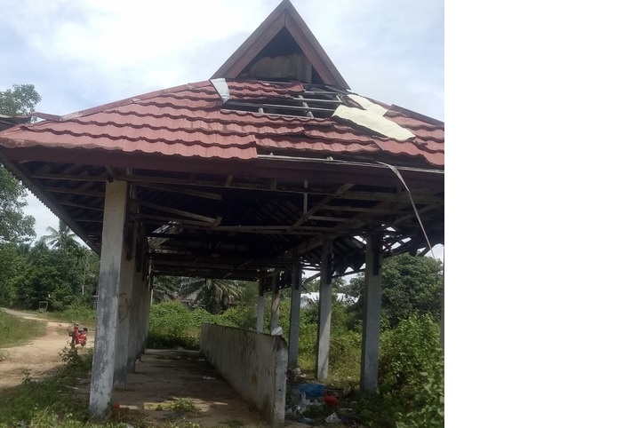 MANGKRAK: Salah satu pasar di Kotim yang tidak termanfaatkan dengan baik. (Istimewa)