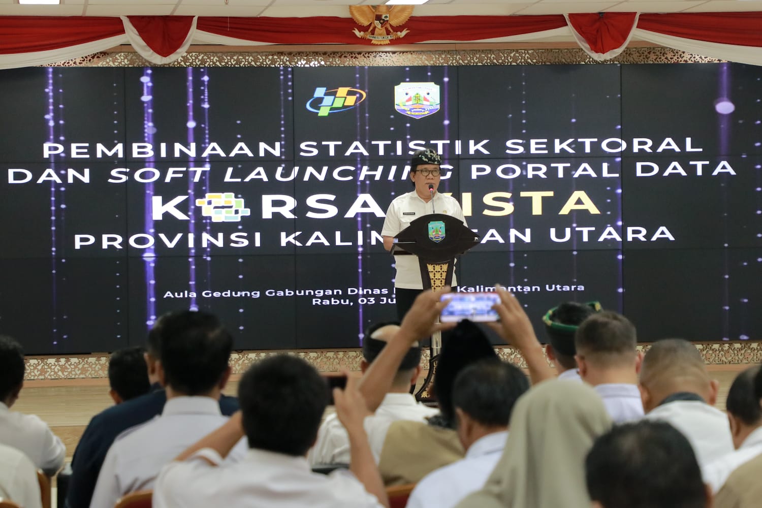 INDONESIA EMAS : Plh. Asisten Bidang Perekonomian dan Pembangunan, Burhanuddin,S.Sos., M.Si., menghadiri peluncuran aplikasi Korsa Vista, Rabu (3/7).