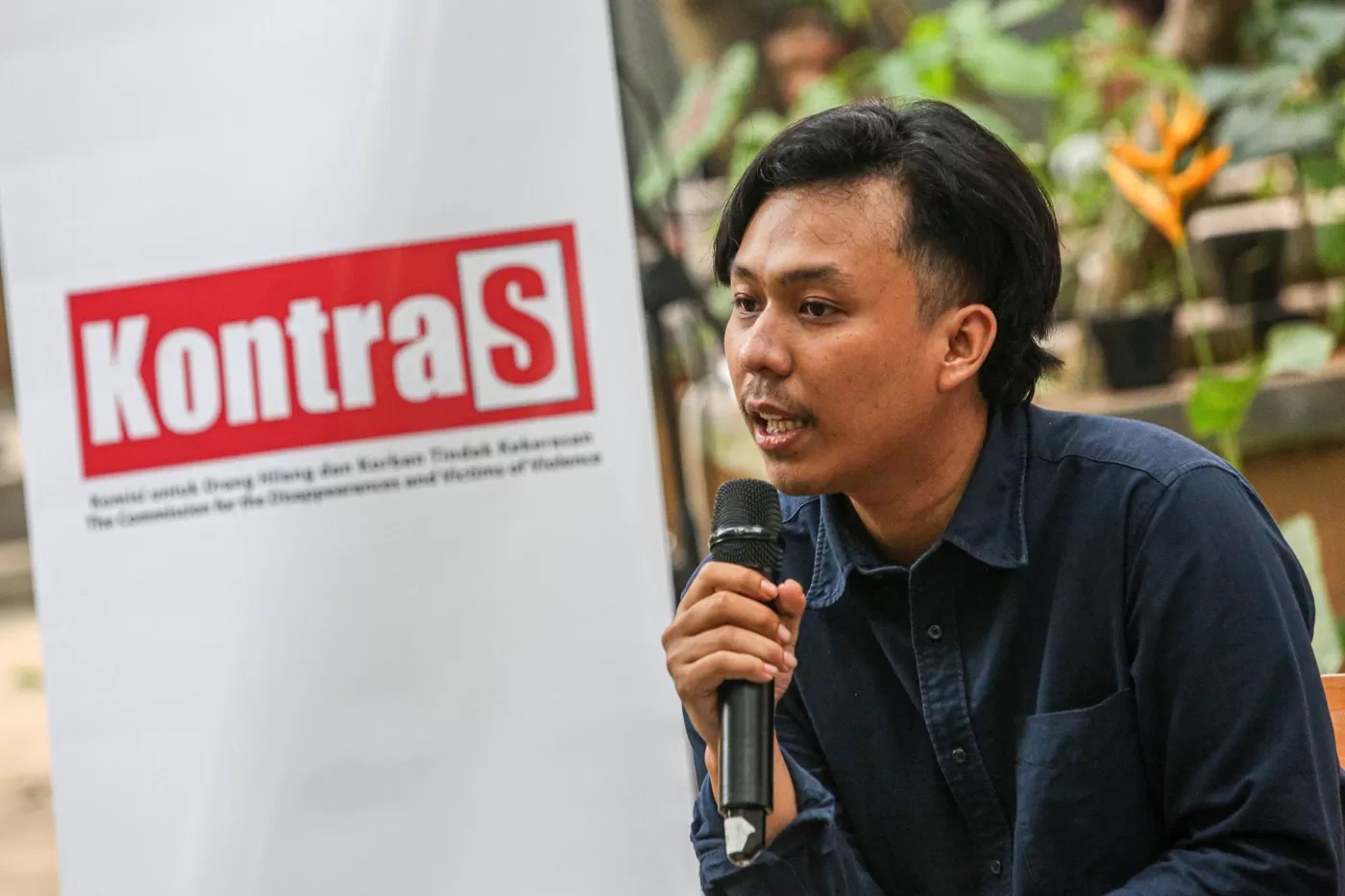 Koordinator KontraS Dimas Bagus Arya. (Miftahul Hayat/Jawa Pos)