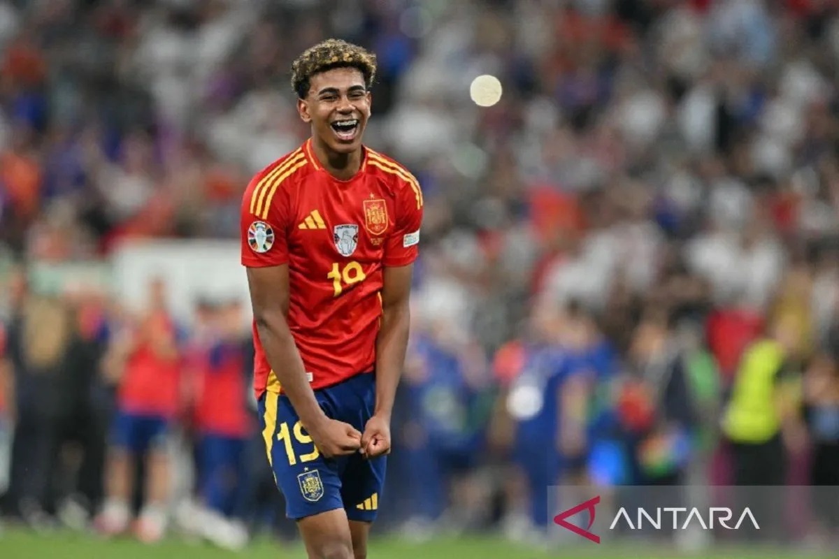 Pemain muda Spanyol Lamine Yamal