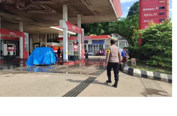 PICU KEKHAWATIRAN. Peristiwa terbakarnya mobil yang diduga hendak mengetap BBM di area SPBU Loa Ranten, membuat warga waswas hingga meminta dilakukan penindakan.DOK/SAPOS &nbsp;