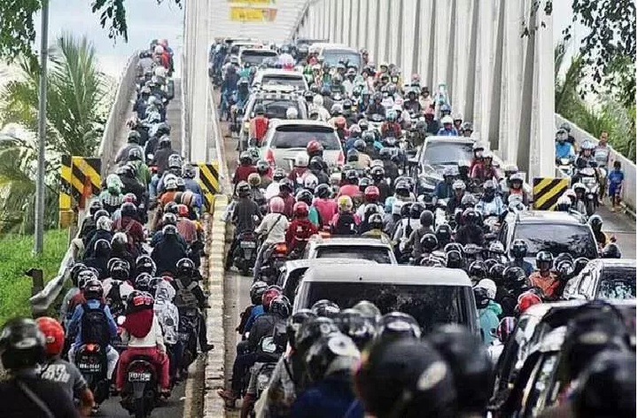 Motor pun nanti wajib asuransi.