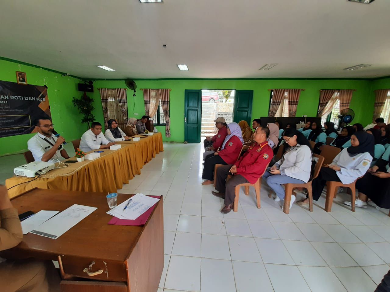 Warga kembali mendapat pelatihan dari OIKN.