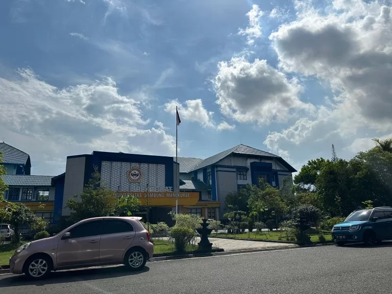 REKTORAT ULM:FH ULM diguncang skandal pelanggaran integritas akademik terkait status guru besar sejumlah dosen.(Foto: Dokumentasi Radar Banjarmasin)