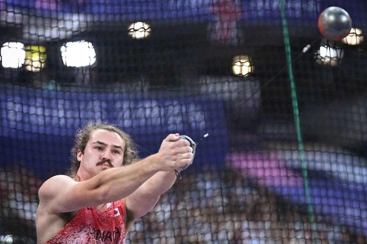 Atlet Kanada Ethan Katzberg memenangkan medali emas lontar martil Olimpiade Paris 2024 di Stade de France di Saint-Denis, utara kota Paris, pada 4 Agustus 2024. ANTARA/AFP/Kirill Kudryavtsev.