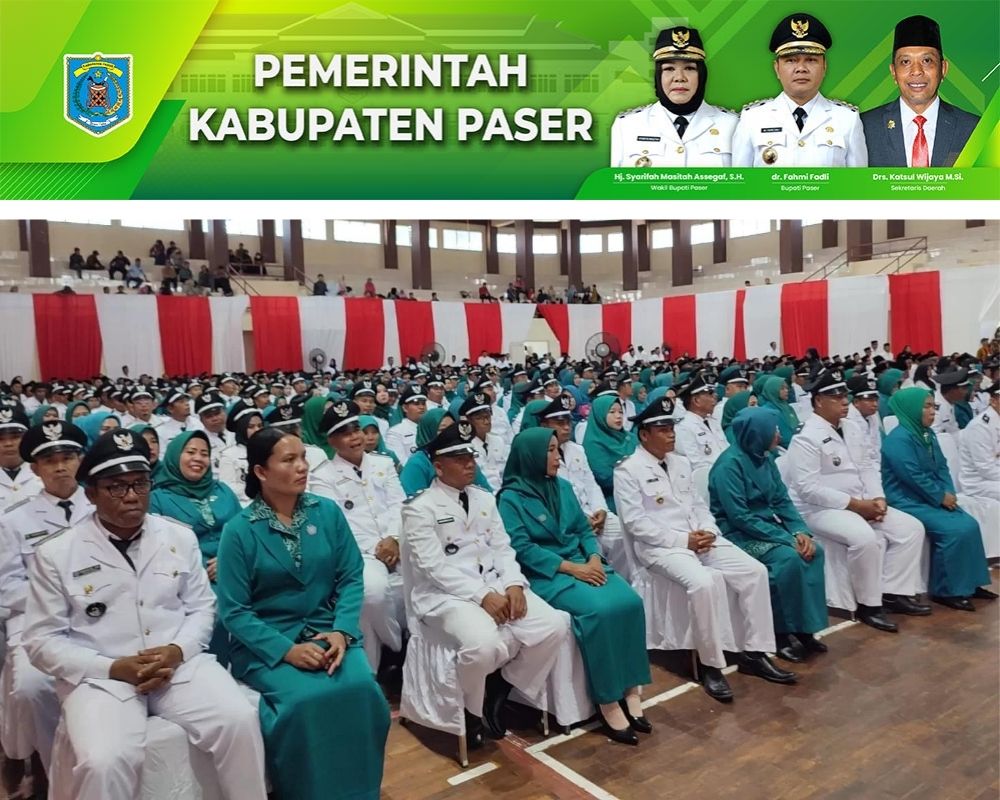 PERPANJANG JABATAN: Bupati Paser Fahmi Fadli mengukuhkan ratusan kades dan anggota BPD, Kamis (1/8).