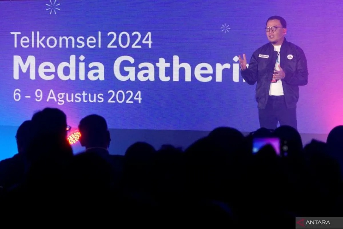 Direktur Utama Telkomsel Nugroho