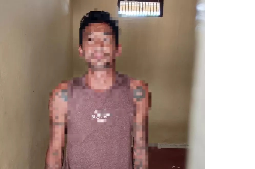 DITAHAN: Pria berinisial SI (37), warga asal Desa Sungai Tabuk, Kabupaten Banjar, ditangkap jajaran Polsek Kelumpang Hilir. (Foto: Humas Polres untuk Radar Banjarmasin.)