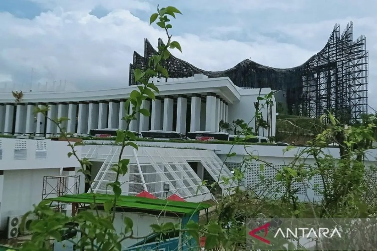 Istana Negara bernama Garuda sudah berdiri megah di Kota Nusantara yang berada di Kecamatan Sepaku, Kabupaten Penajam Paser Utara, Provinsi Kalimantan Timur. ANTARA/Nyaman Bagus Purwaniawan/am.