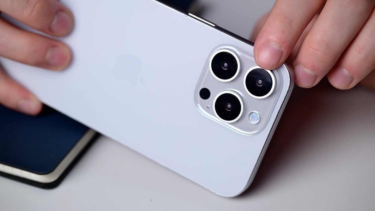 Dukungan lensa telefoto untuk iPhone 16 Pro dan iPhone 16 Pro Max