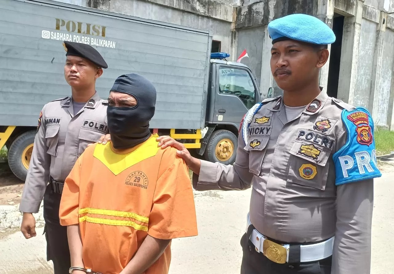 PEMALSUAN: Modus memalsukan dokumen perakitan pom bensin mini dilakukan tersangka AS.