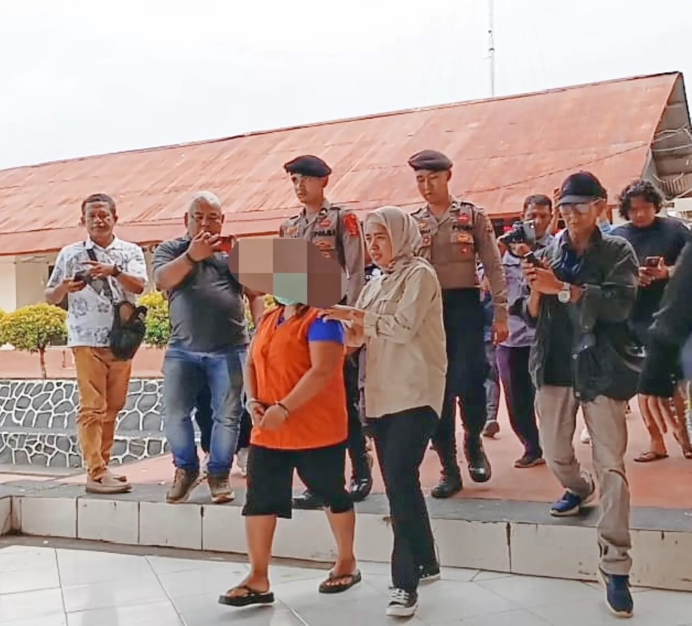 PENGANIAYAAN: Ibunda Amel berinisial RY ditetapkan sebagai tersangka kasus penganiayaan bukan pembunuhan. (K Sunardi/KP)