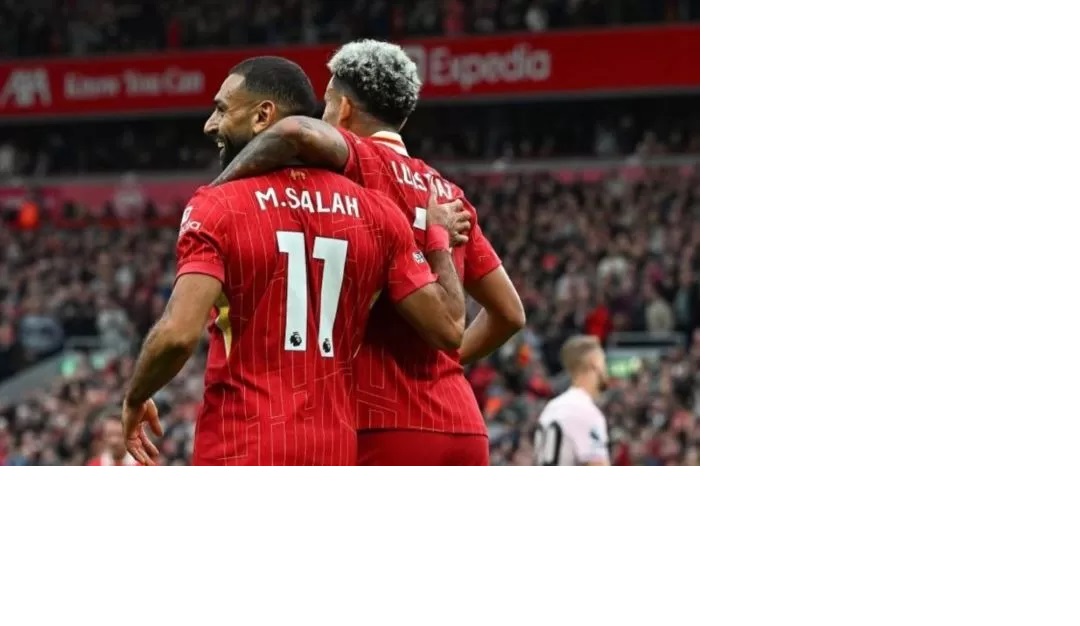 Pemain Liverpool Mohamed Salah dan Luis Diaz. (liverpoolfc.com/Antara)