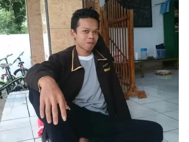 Udin Irchamna Caleg PPP Dapil IV Ponorogo, Jawa Timur mendapat 78 suara pada Pileg 2024, menggantikan Cipto Prayitno yang wafat. (FB @Udin_Irchamna_Manunggal)