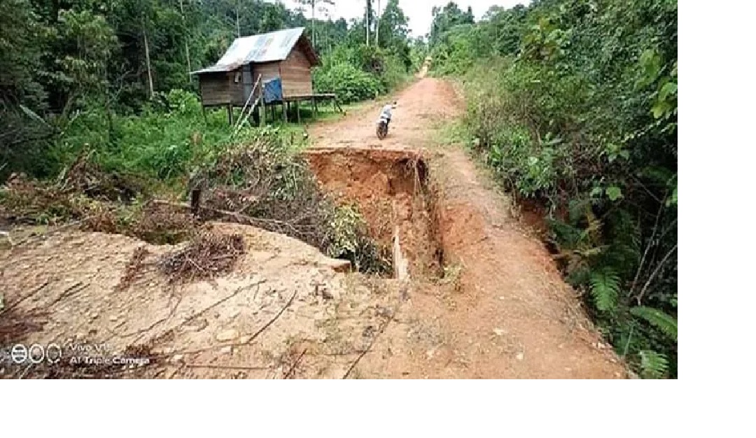 PERLU PERBAIKAN: Kerusakan infrastruktur jalan di wilayah Katingan Tengah, beberapa waktu lalu.