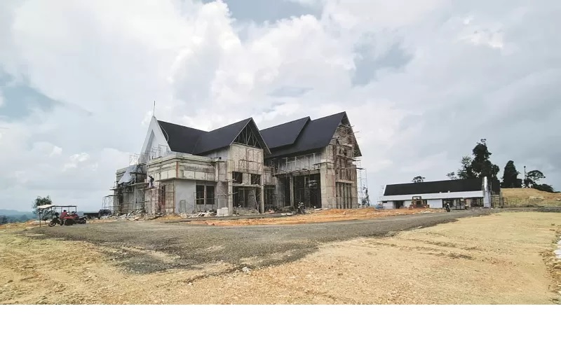 Pembangunan rumjab gubernur terus dikebut agar bisa selesai akhir tahun ini.