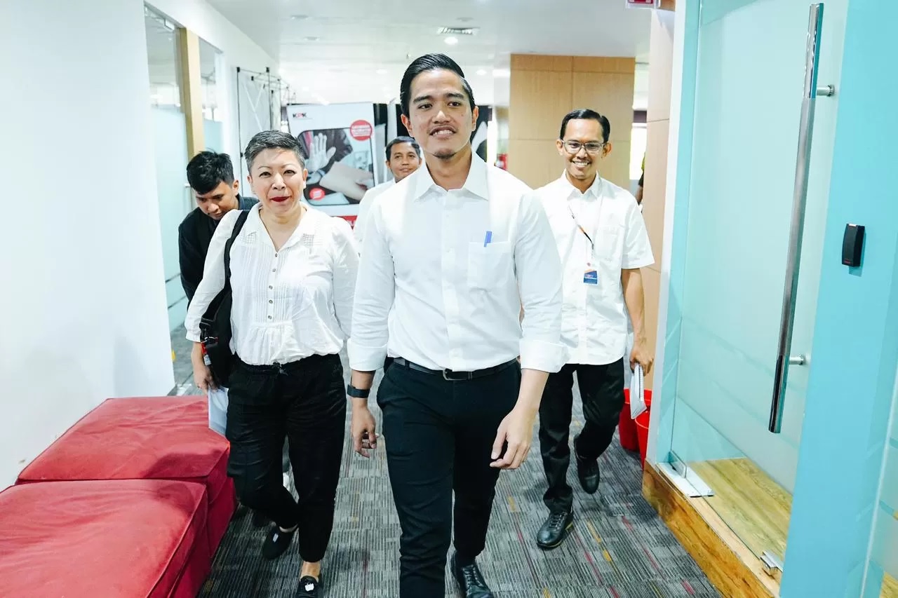 Ketua Umum Partai Solidaritas Indonesia (PSI), Kaesang Pangarep mendatangi gedung KPK lama, Selasa (17/9). (istimewa)