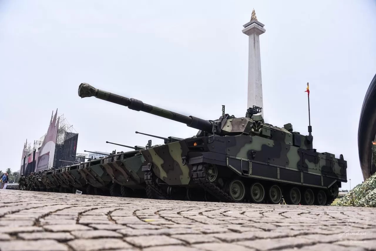 Medium Tank Harimau buatan PT. Pindad yang diserahkan kepada TNI menjelang HUT ke-79 TNI. (Kemhan)