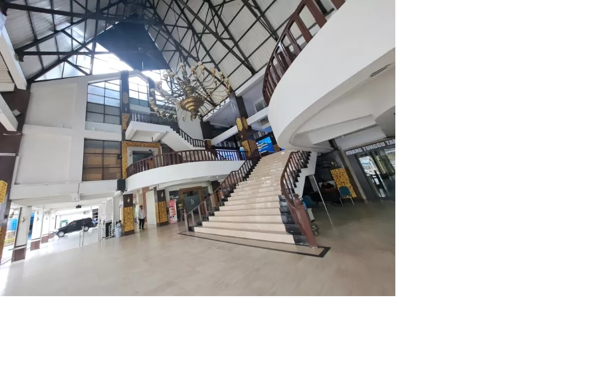 KANTOR WALI KOTA: Lobi Balai Kota Banjarmasin di Jalan RE Martadinata Nomor 01. (Foto: DOK/RADAR BANJARMASIN)