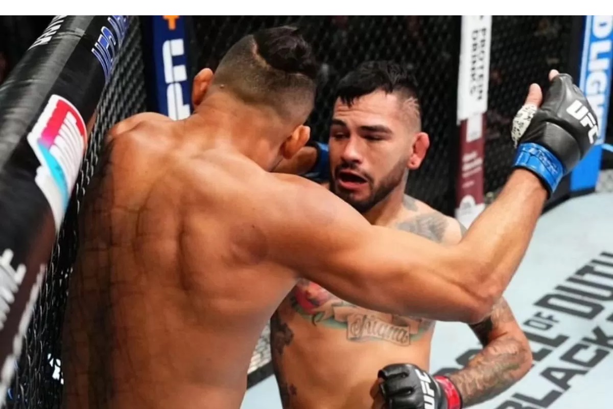 Anthony Hernandez (kanan) hantam Michel Pereira hingga KO di UFC Vegas 99. (Instagram @ilovebamf)
