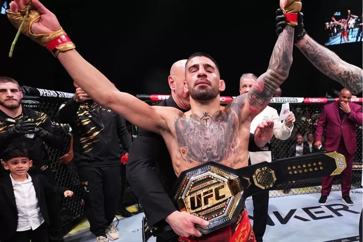 Ilia Topuria hancurkan perlawanan Max Holloway di UFC 308. (Instagram @ufceurope)