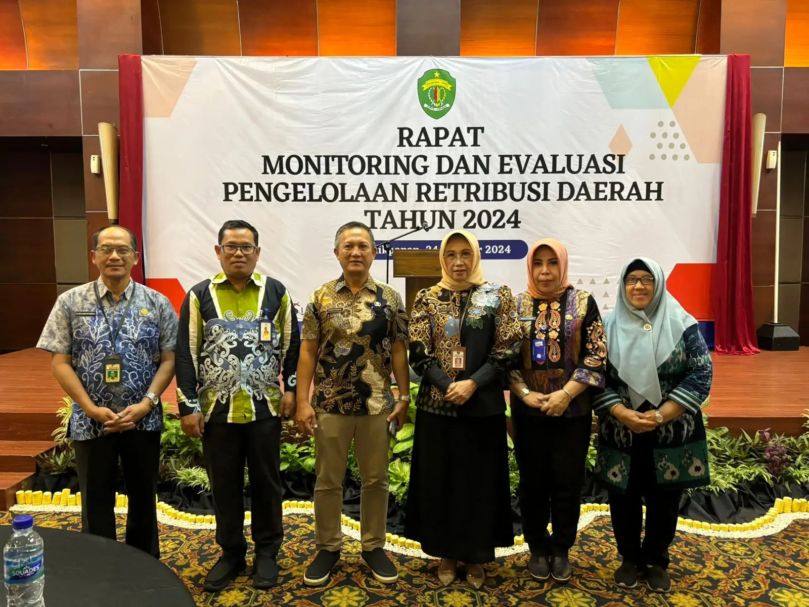 SINKRONISASI: Untuk menyinkronkan dan memastikan akurasi data sebagai bahan laporan, Bapenda Kaltim menggelar Rapat Monev di Hotel Bluesky Balikpapan, pada Kamis (24/10).