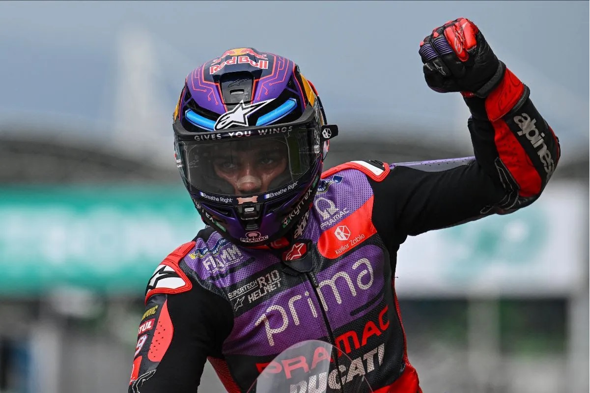 Pembalap Jorge Martin (Prima Pramac Racing) saat memenangkan Sprint MotoGP Malaysia di Sirkuit Internasional Sepang, Sabtu (2/11/2024). (HO/MotoGP)
