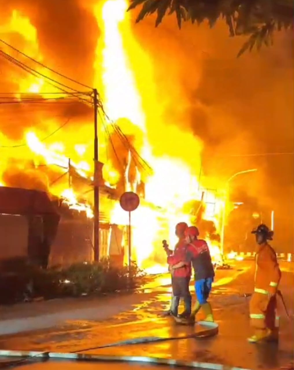 Kebakaran di Samarinda.