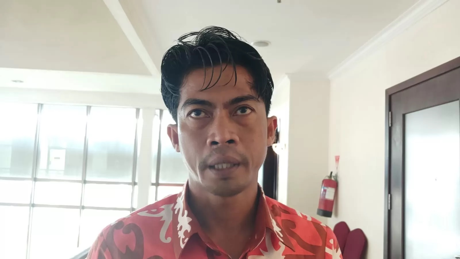 Anggota KPU Tarakan Divisi Sosialisasi, Pendidikan Pemilih, Partisipasi Masyarakat, dan Sumber Daya Manusia (SDM), Hendry