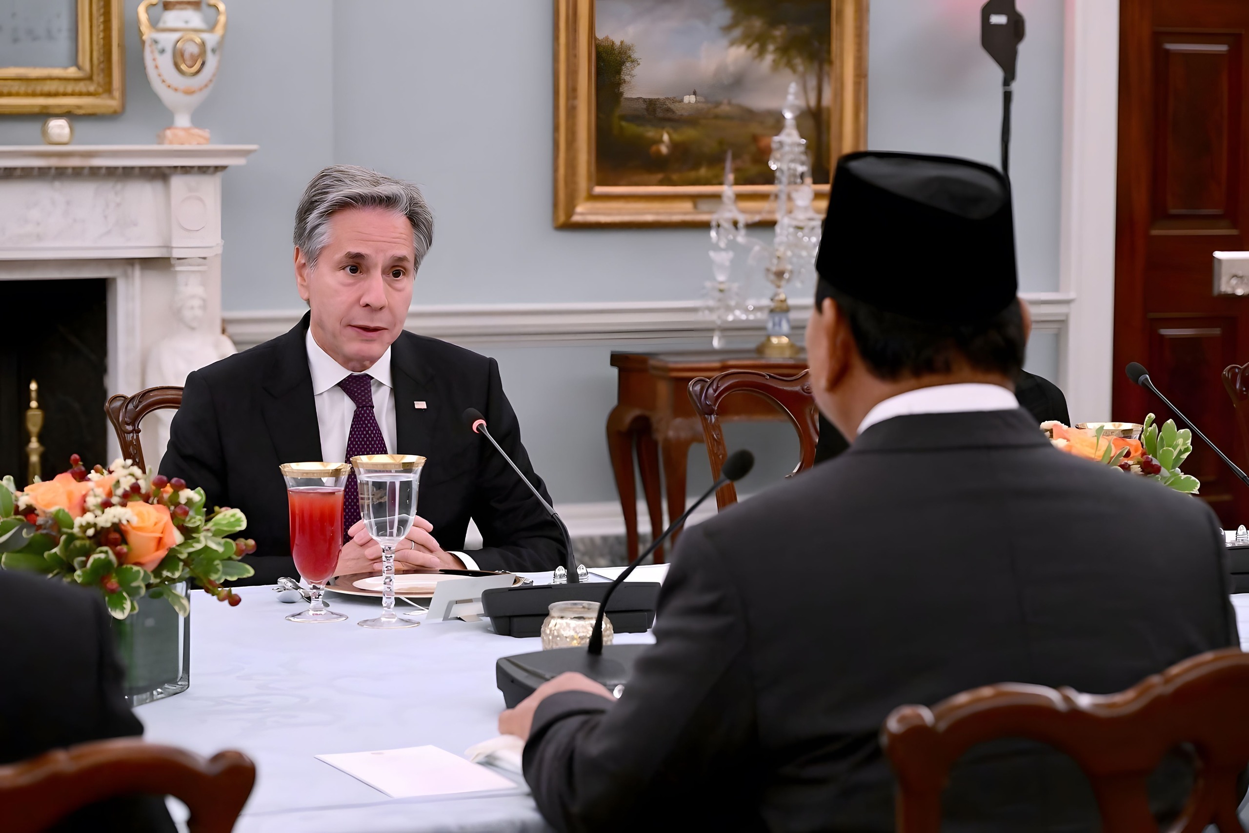 Antony Blinken dan Prabowo.