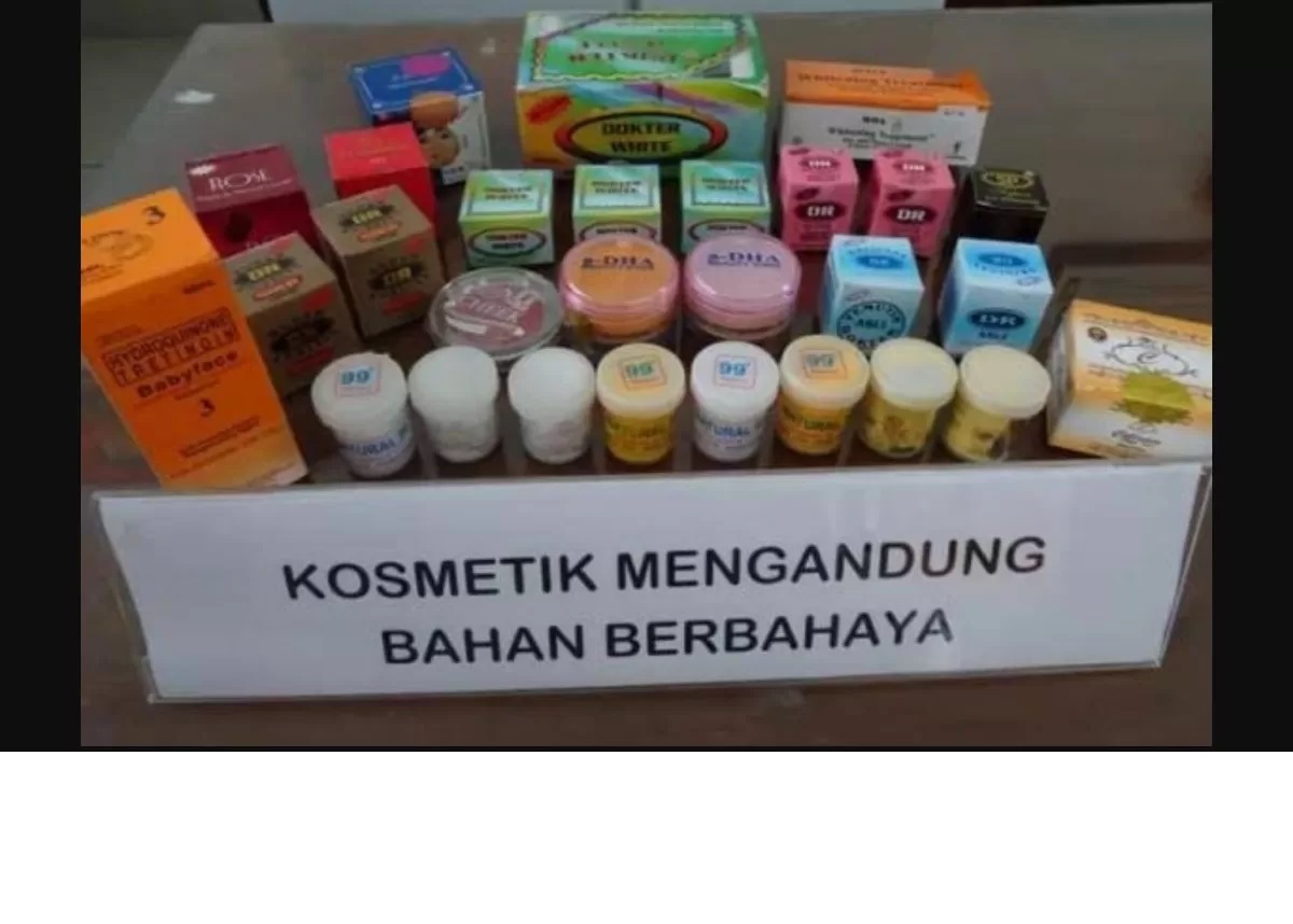 DITARIK: Kosmetik berbahaya yang ditarik dari peredaran beberapa waktu lalu. (FOTO: IST)