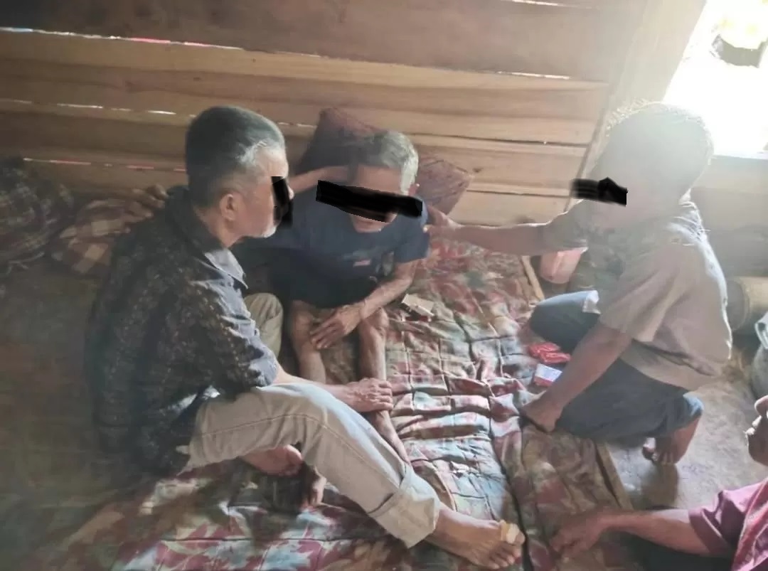 DIPULANGKAN : Setelah 25 tahun terpisah dari keluarganya, salah seorang warga terlantar bernama Subagyo Widodo akhirnya dipulangkan oleh Dinas Sosial Kabupaten Bulungan ke kampung halamannya.