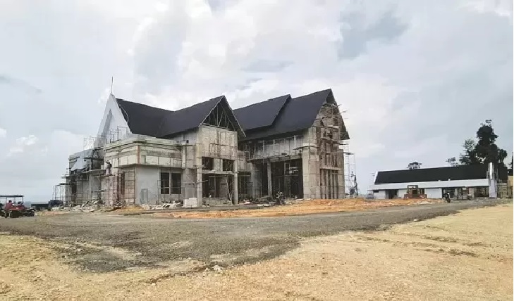 Pembangunan rumjab gubernur terus dikebut agar bisa selesai akhir tahun ini.