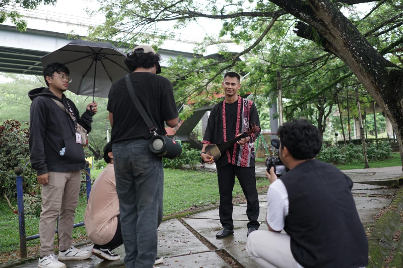 Syuting video klip Swara Kutai di beberapa destinasi wisata unggulan Kabupaten Kutai Kartanegara (Ist/Pandawa)