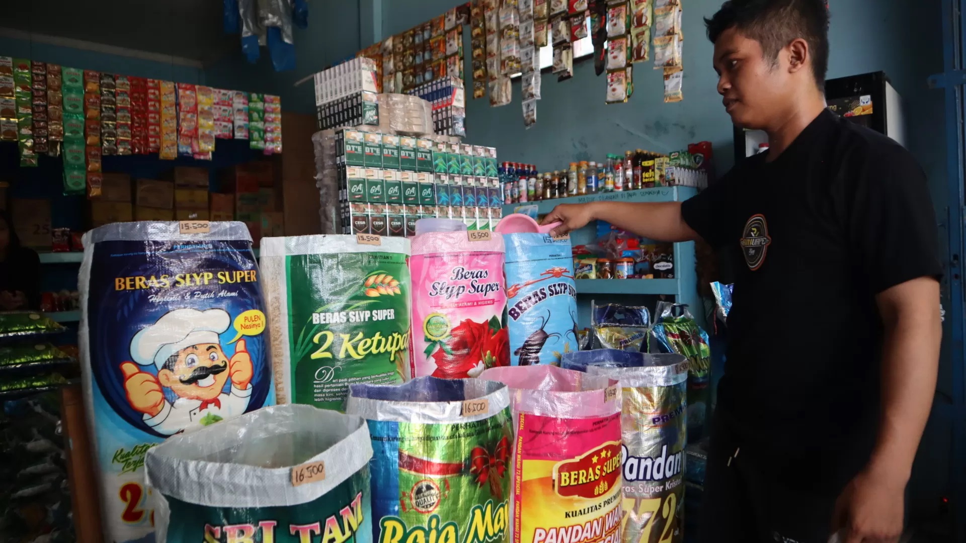 STOK BERAS AMAN. Pemprov Kaltim pastikan ketersediaan beras mencukupi hingga Idulfitri 2025.