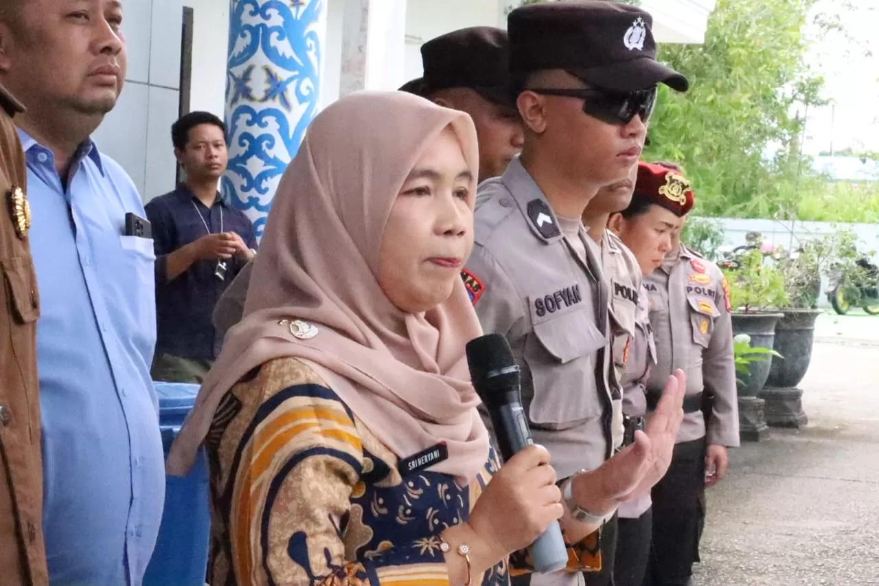 DIBERHENTIKAN SEMENTARA : BKPSDM Kabupaten Bulungan menegaskan bahwa oknum ASN yang diduga terlibat dalam kasus pelecehan seksual terhadap anak telah diberhentikan.