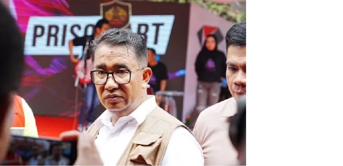 SOLUSI. Penjabat Gubernur Kaltim, Akmal Malik, memberikan rekomendasi kepada lulusan kedokteran untuk melanjutkan pendidikan dokter spesialis demi pemerataan layanan kesehatan. (FOTO: IST)