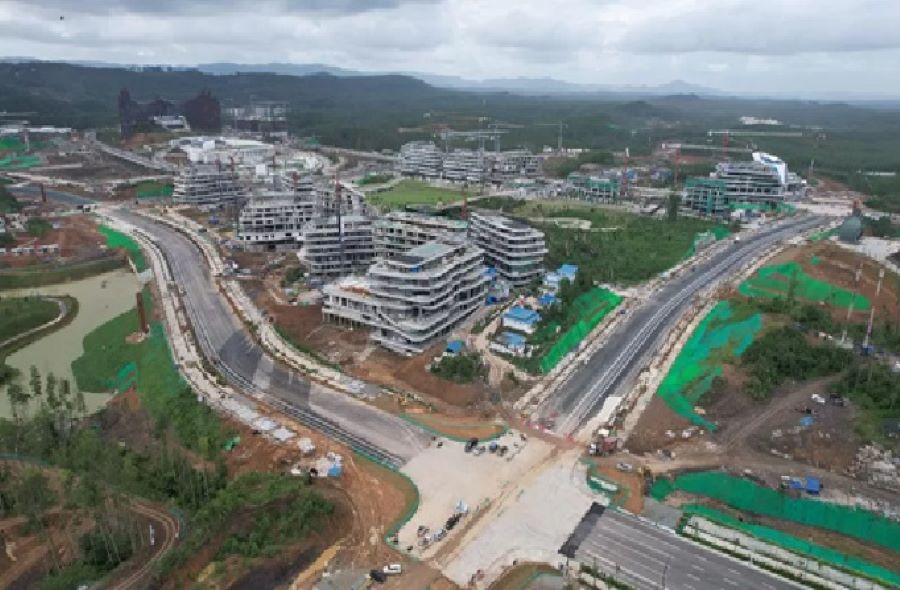 MENUNGGU PEMBANGUNAN: Meski banyak melakukan Groundbreaking, baru 16 Investor yang mulai pembangunan dari 51 investor.