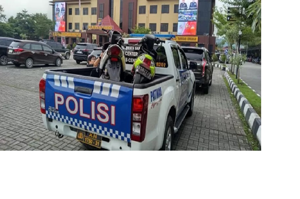 GAGAL BALAPAN. Dua unit motor yang digunakan untuk balap liar di simpang Lembuswana berhasil diamankan oleh Polantas Polresta Samarinda. (OKE/SAPOS)